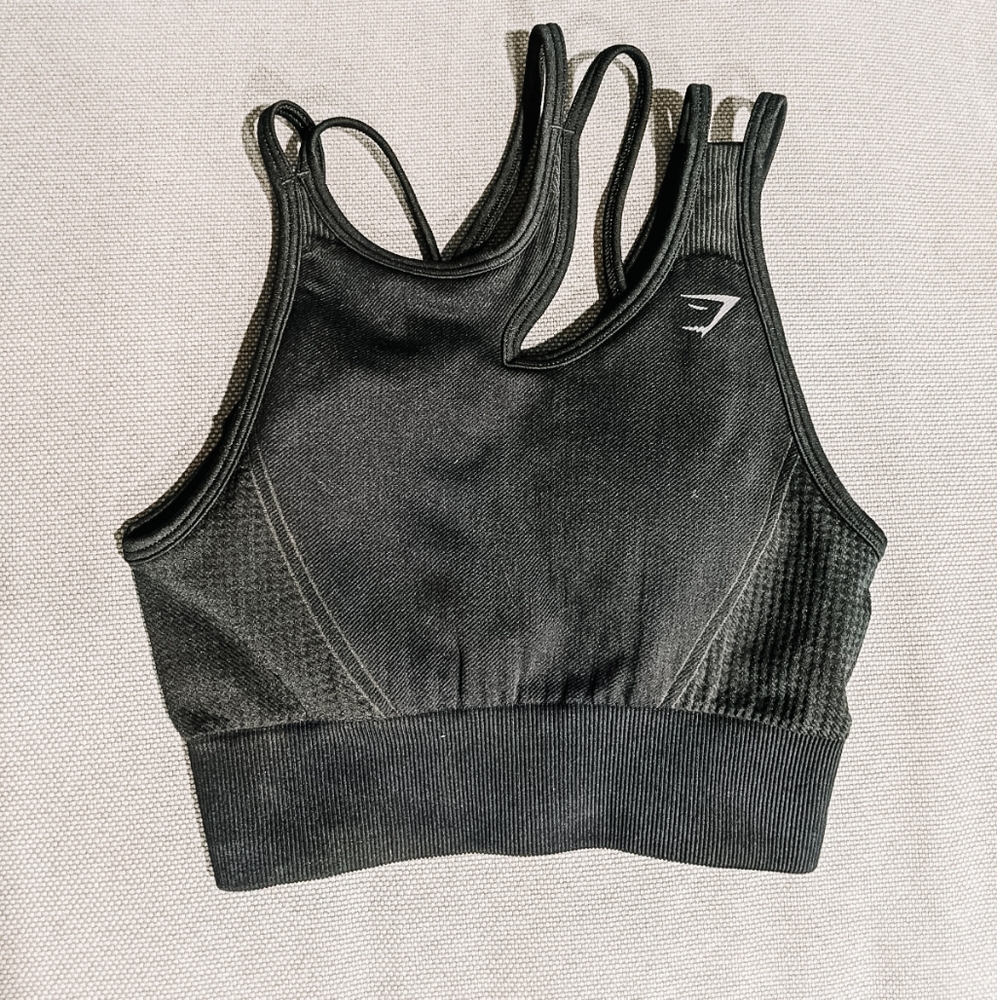 Gymshark black sports bra